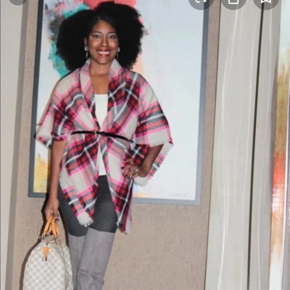 Express plaid scarf women’s pink red black cream - Picture 7 of 12